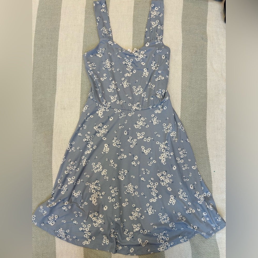 Floral blue dress